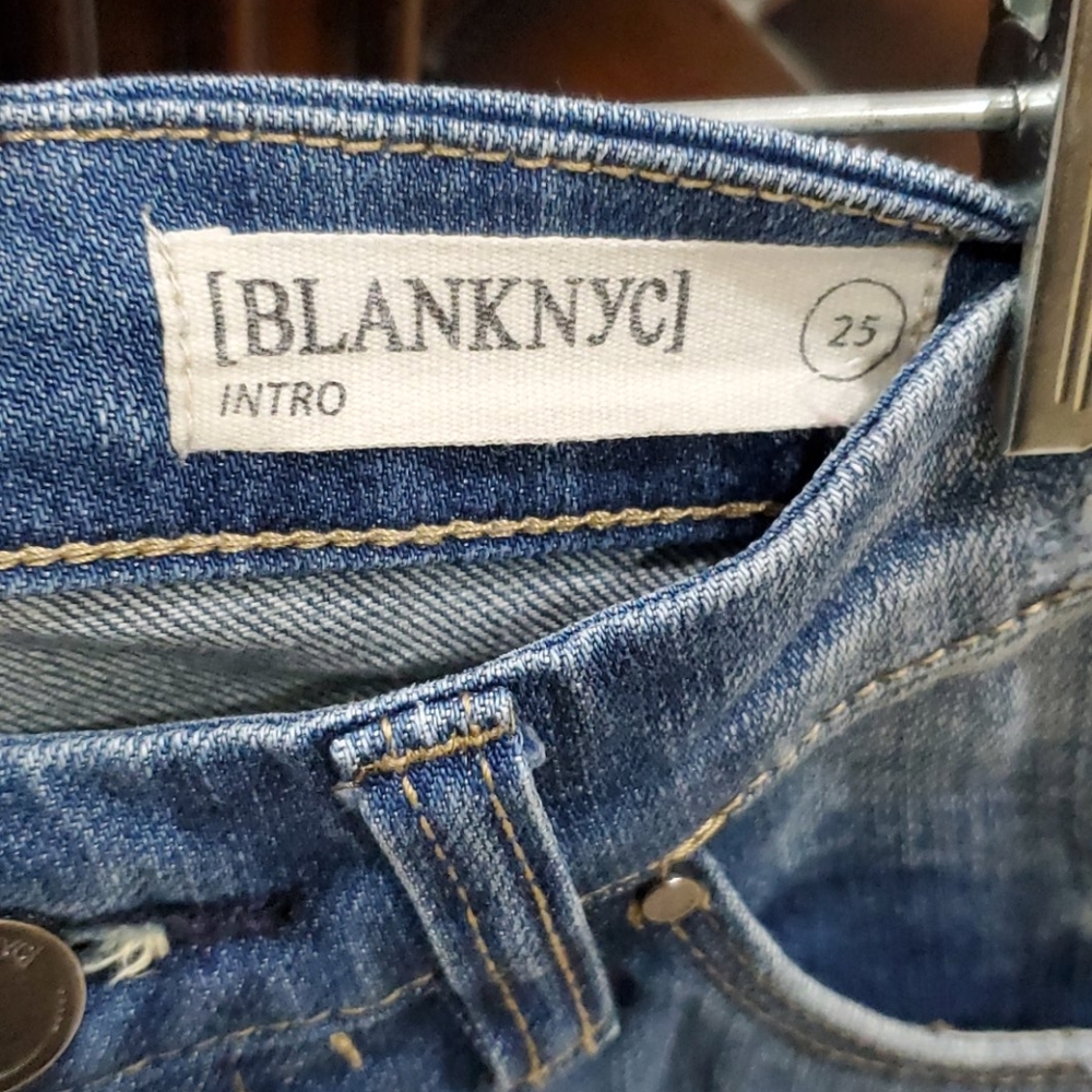 jeans - Picture 2 of 3